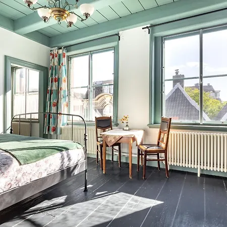 Bed & Breakfast In De Prinsenstraat *